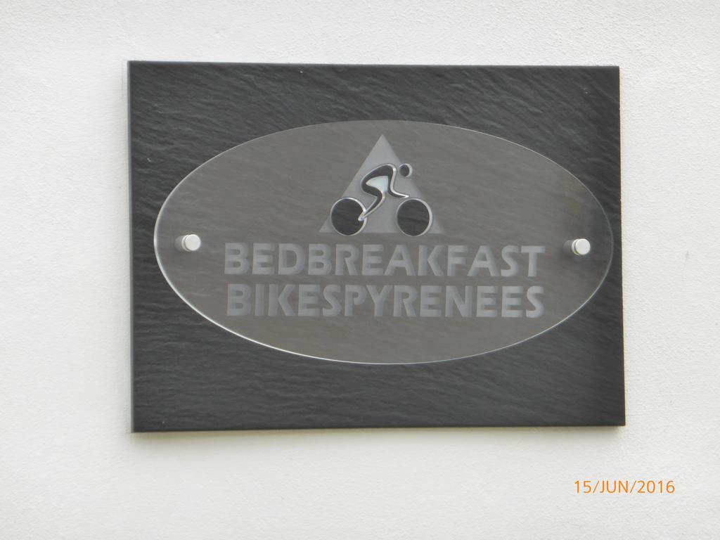 לינה וארוחת בוקר Loubieres Bedbreakfastbikespyrenees מראה חיצוני תמונה